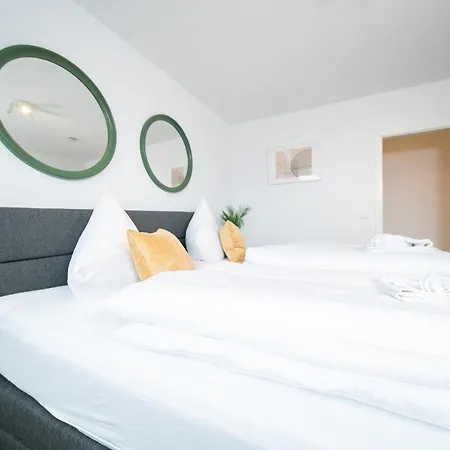 Bright - 100 Qm - Kuche & Balkon Διαμέρισμα *
