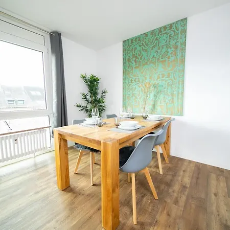 Διαμέρισμα Bright - 100 Qm - Kuche & Balkon Kaarst